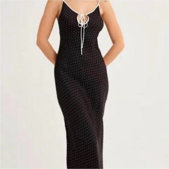 Rumored Black Maxi Dress with White Accents - Picture 2 of 3